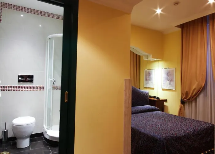 Hotel Canova Rome