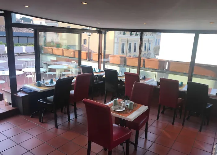 Canova Hotel 3*